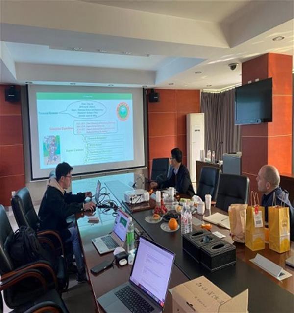 �����_�Ǵ�WJosep Puigmart��-Lui